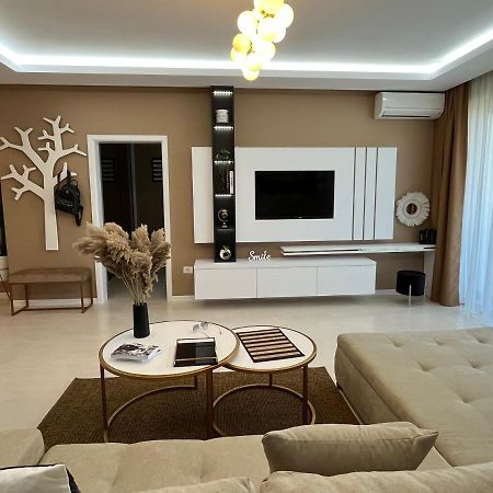 Sas 2 Luxury Apartments Мамая Экстерьер фото