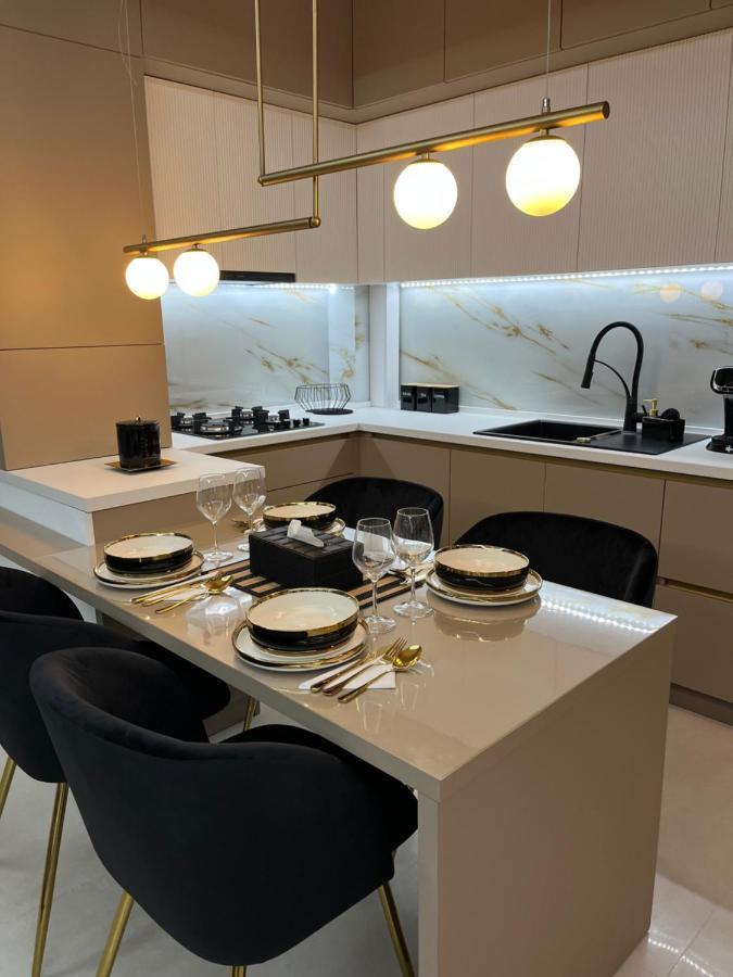 Sas 2 Luxury Apartments Мамая Экстерьер фото