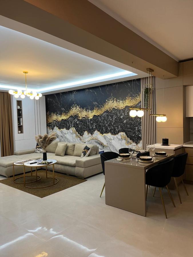 Sas 2 Luxury Apartments Мамая Экстерьер фото